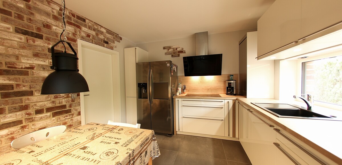 Ihre Wunsch-Einbauküche finden Sie bei uns. Ihre Wunsch-Einbauküche finden Sie bei uns.